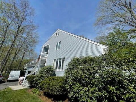 Revitalize Your Branford Home with Expert Painting image